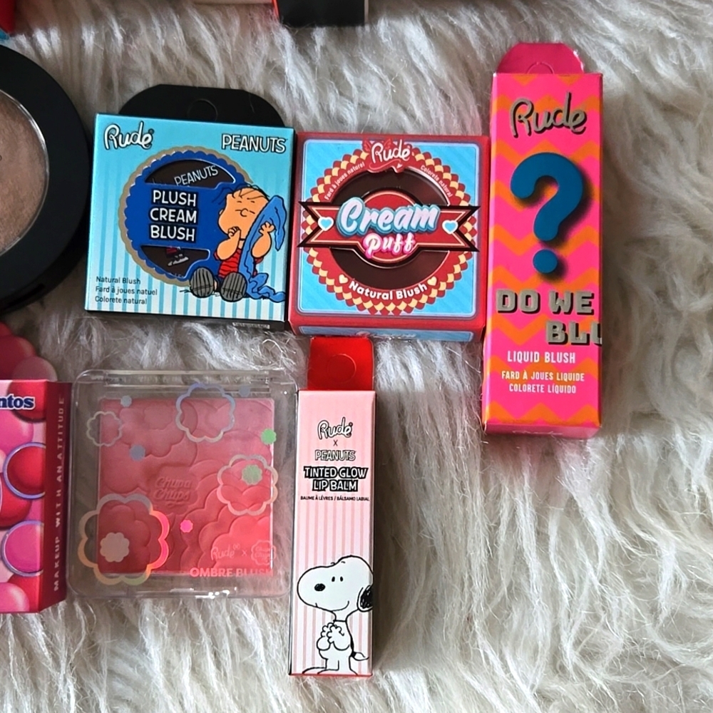 HUGE Rude Cosmetics Makeup Bundle - Picture 6 of 9